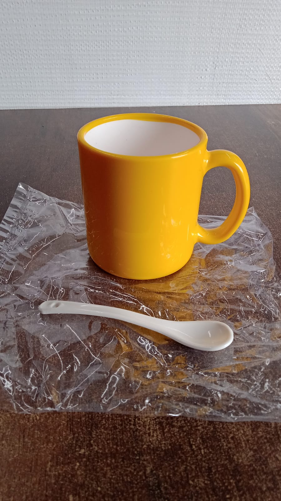 Elegant Ceramic Mug With Matching Spoon Elegant Ceramic Mug With Matching Spoon